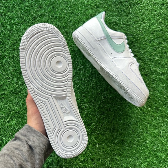 Nike Air Force 1 ‘07 NN White / Cannon White - Picture 5 of 14